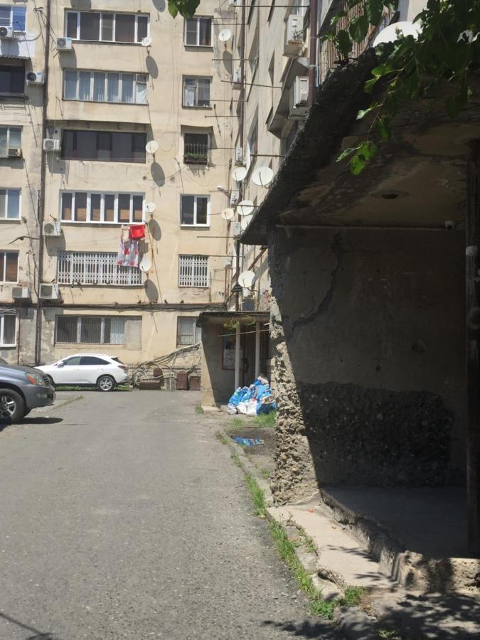سوخومي Homestay On Akademika Sakharova المظهر الخارجي الصورة